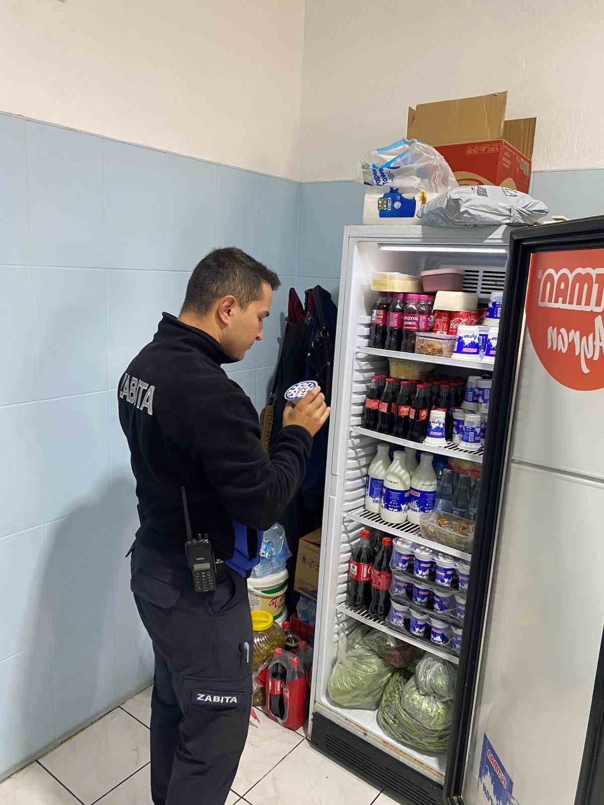 bozdoganda-gida-uretimi-yapan-is-yerleri-denetlendi