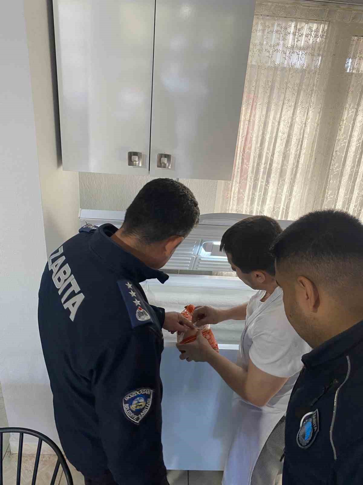 bozdoganda-gida-uretimi-yapan-is-yerleri-denetlendi