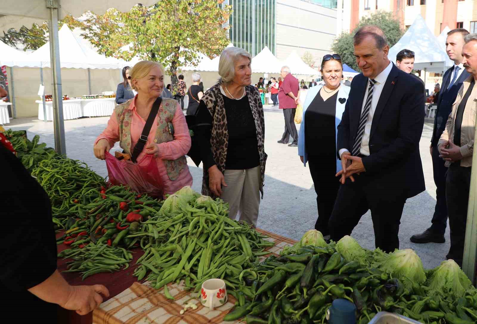 buyukcekmecede-ureticiden-tuketiciye-kisa-merhaba-pazari-acildi