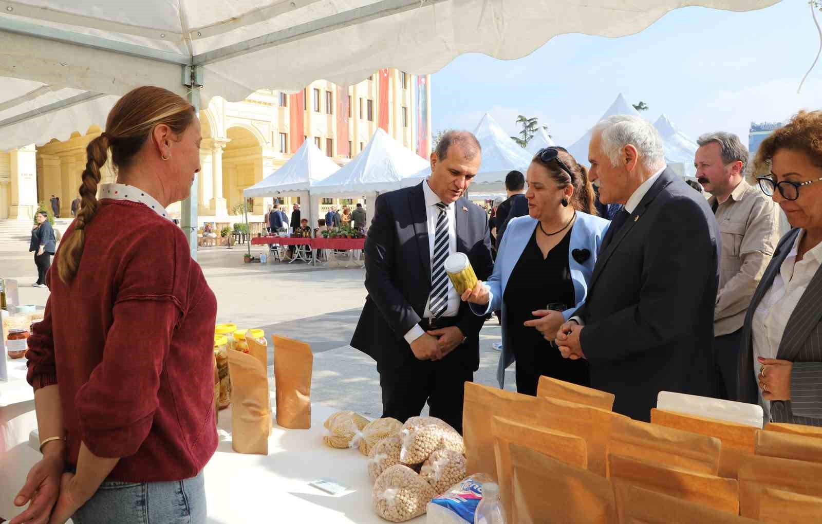 buyukcekmecede-ureticiden-tuketiciye-kisa-merhaba-pazari-acildi