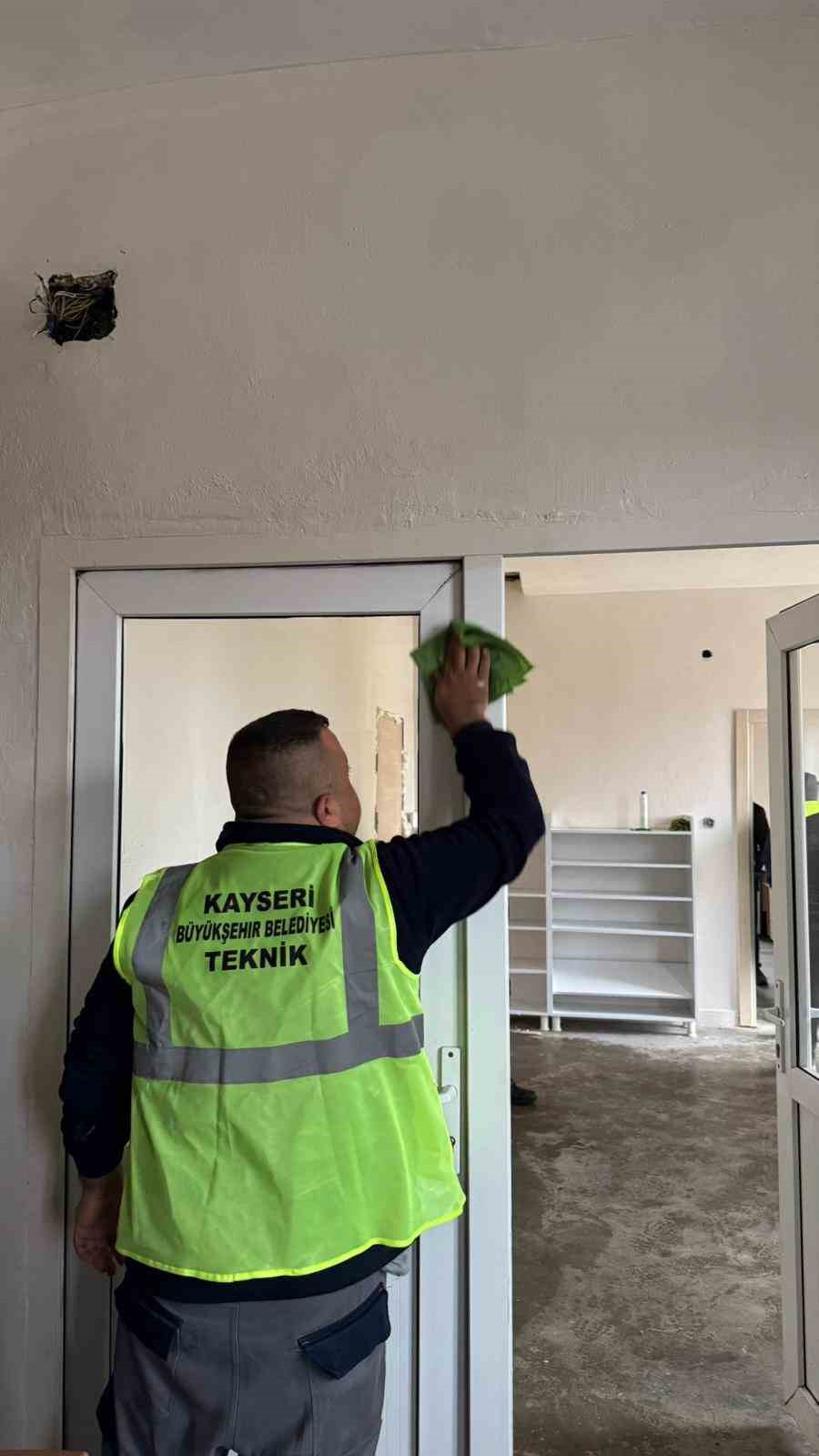 buyuksehir-sarizda-veli-altinkaya-taziye-ve-kultur-evini-yeniledi