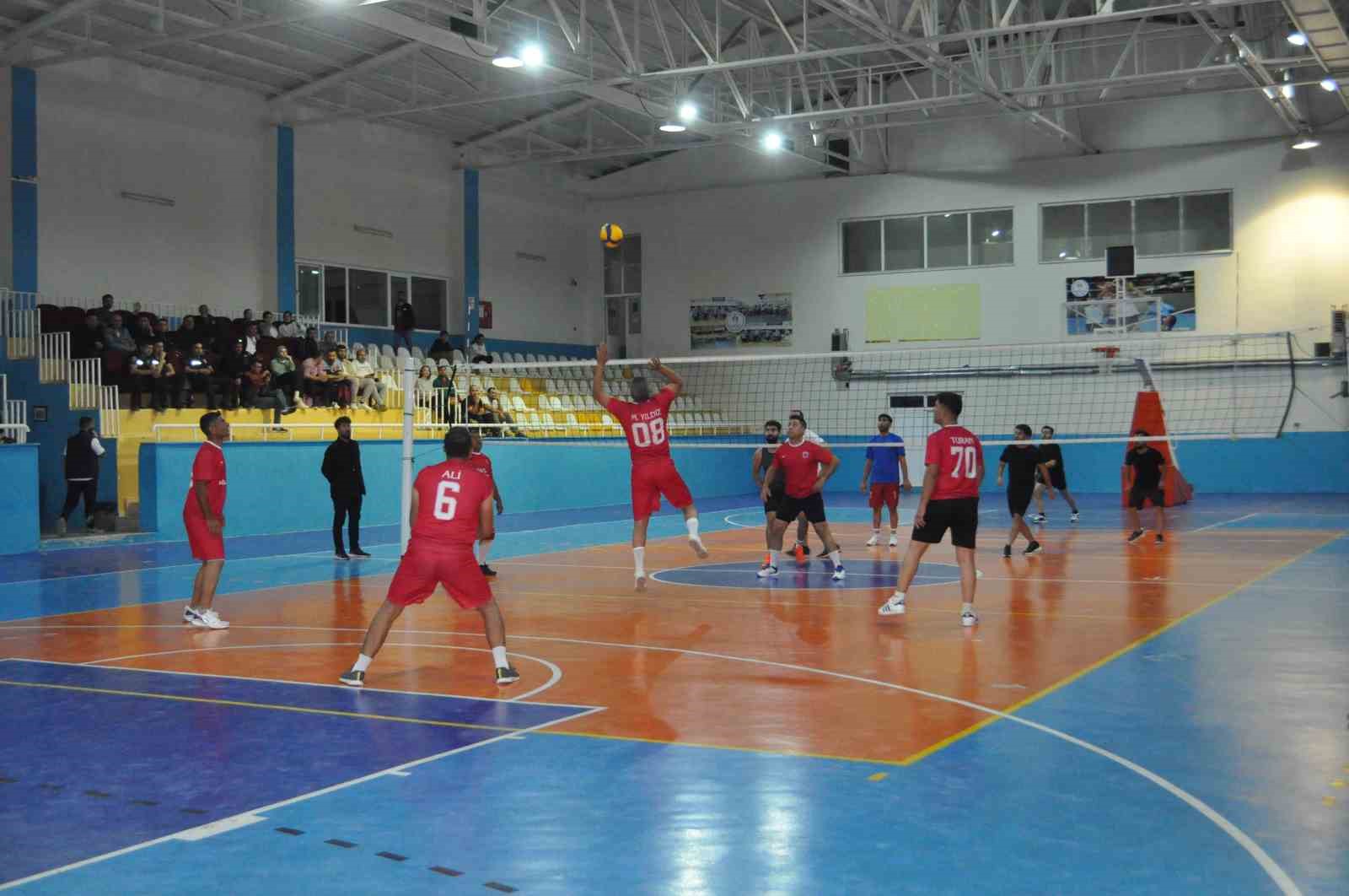 ceylanpinarda-19-takimin-katildigi-turnuvanin-sampiyonu-belli-oldu