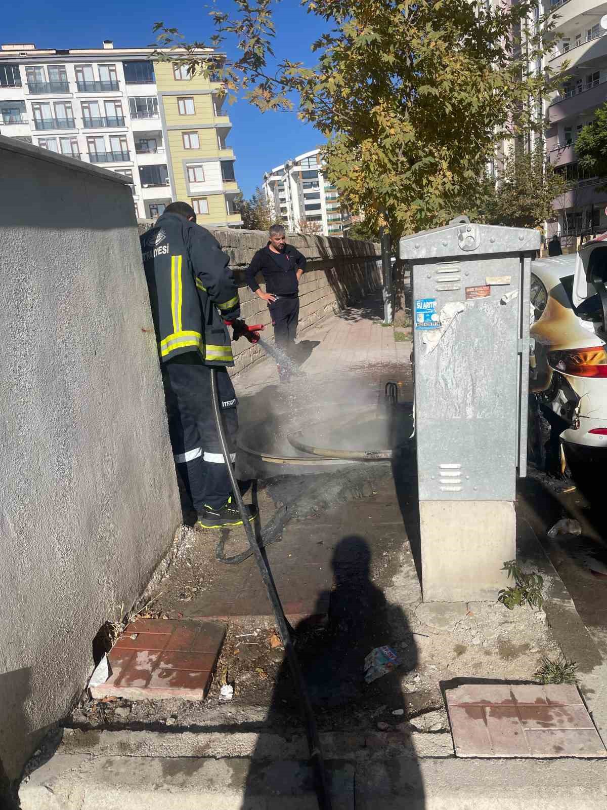 cope-atilan-yanici-madde-otomobili-yakti