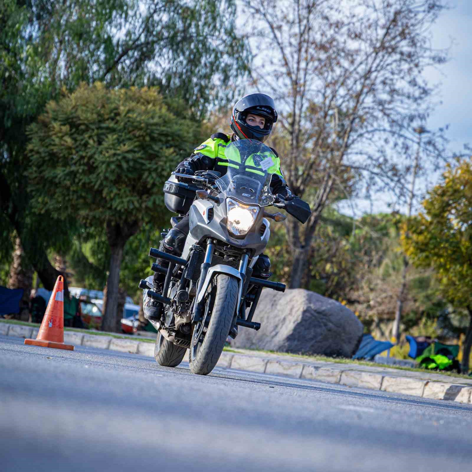 izmirde-34-yeni-sahin-goreve-hazir