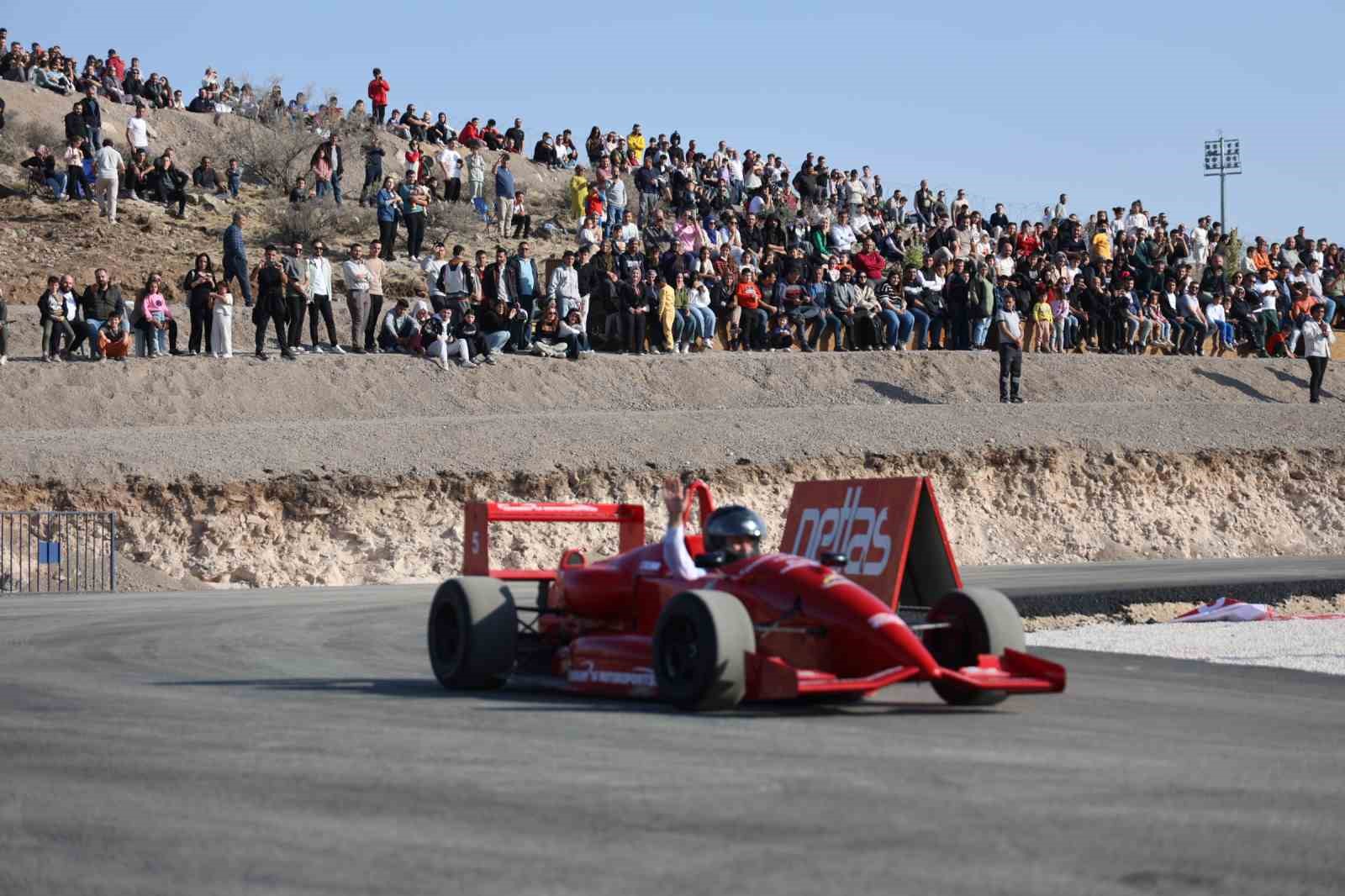 kapadokya-motor-sporlari-kompleksi-hizmete-acildi
