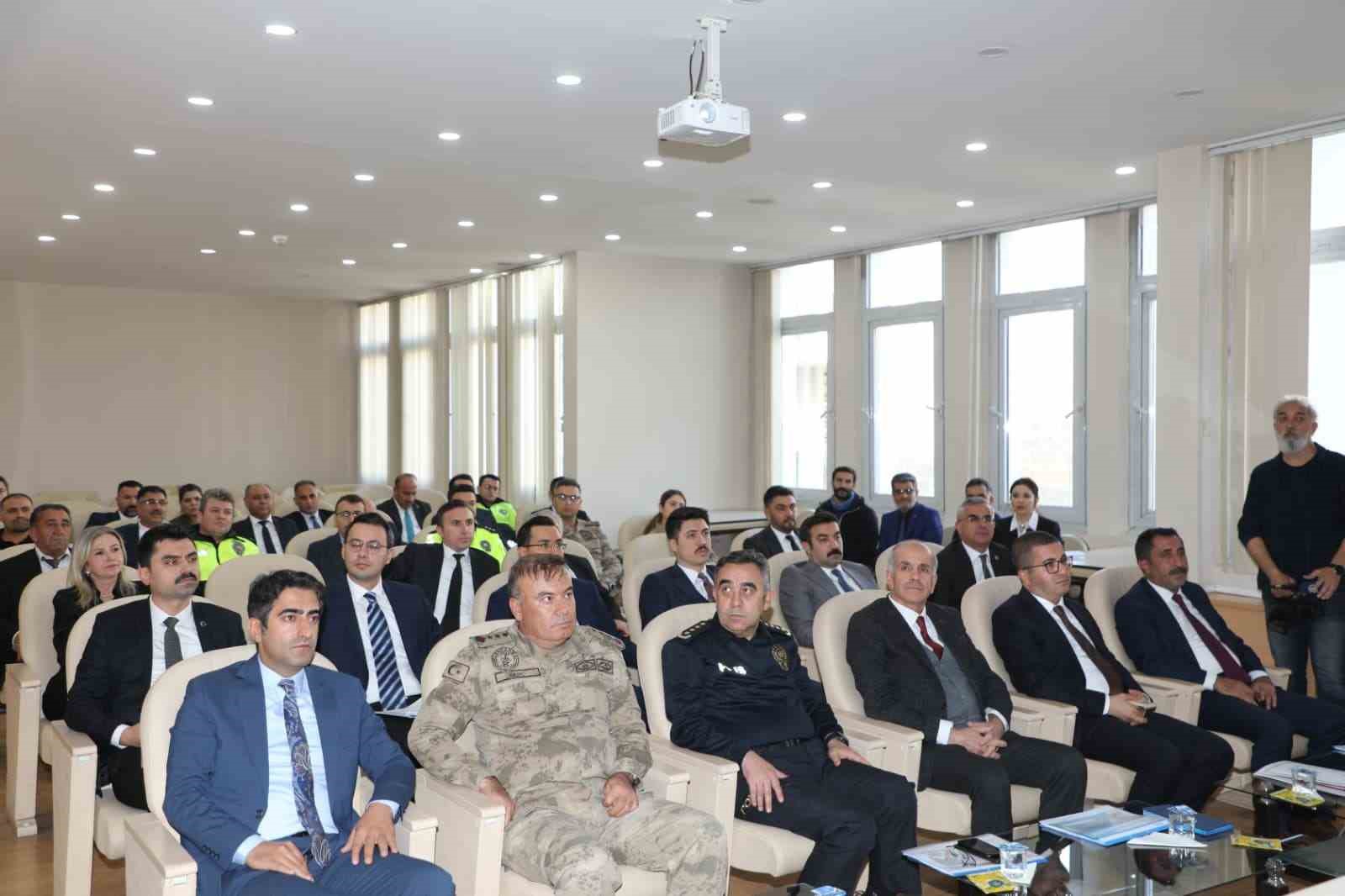 karsta-kis-tedbirleri-masaya-yatirildi