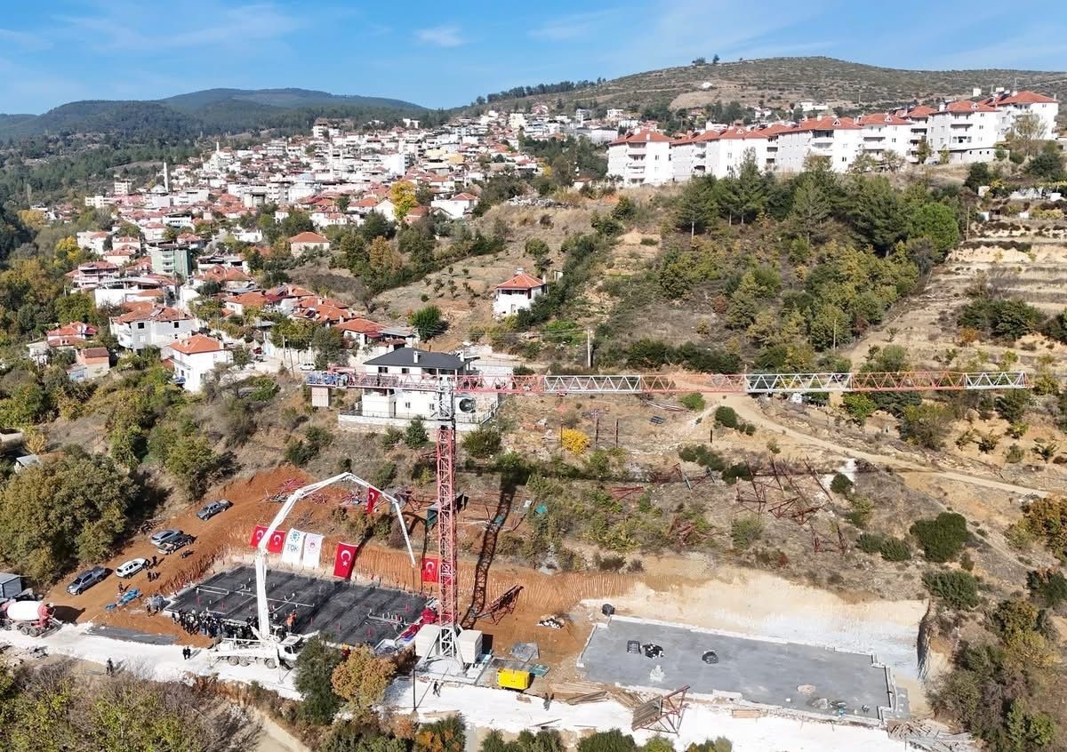 kavakliderede-9uncu-toplu-konut-icin-temel-atildi