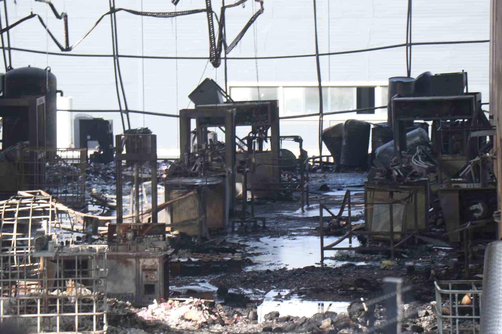 kocaelideki-yangina-iliskin-gozalti-sayisi-11e-yukseldi