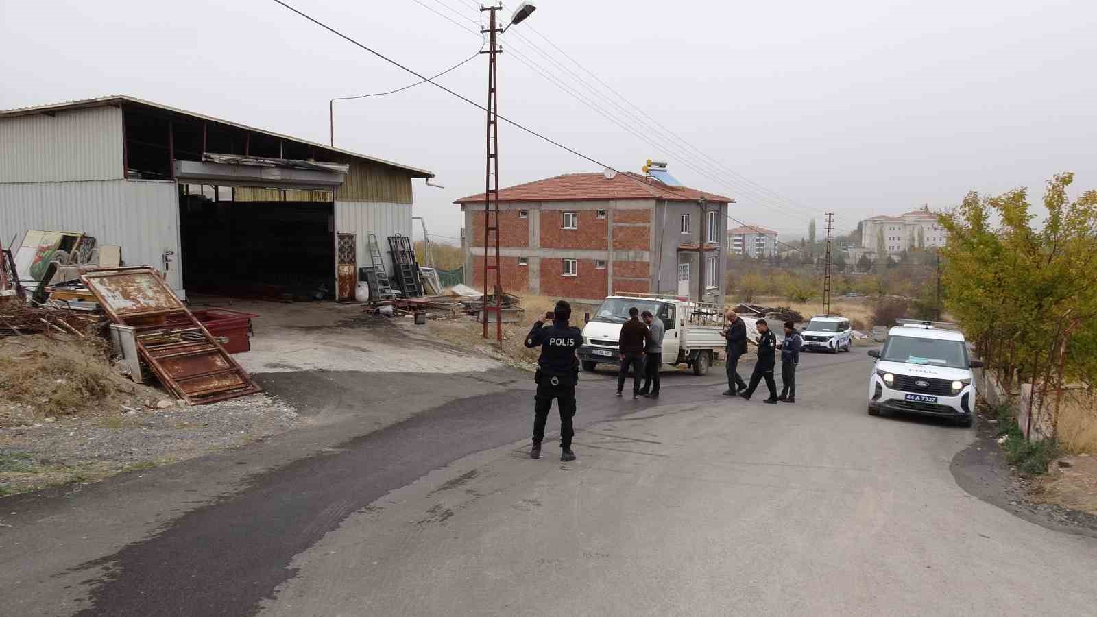 malatyada-isinmak-icin-atese-tiner-doken-2-ogrenci-yaralandi