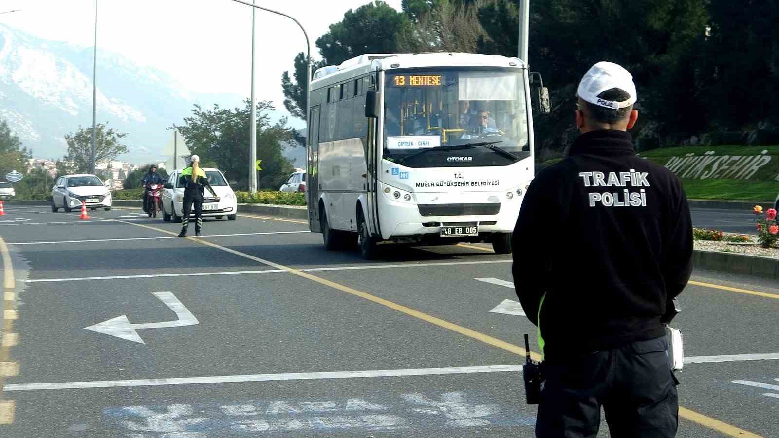 muglada-trafik-denetimlerinde-drone-donemi