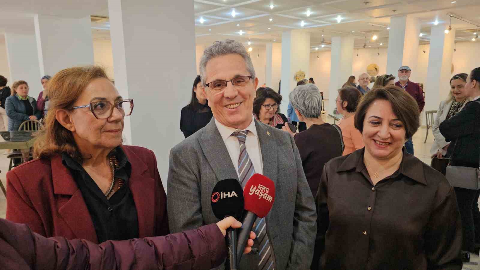 nazillide-gecmisin-yansimalari-sergisi-acildi