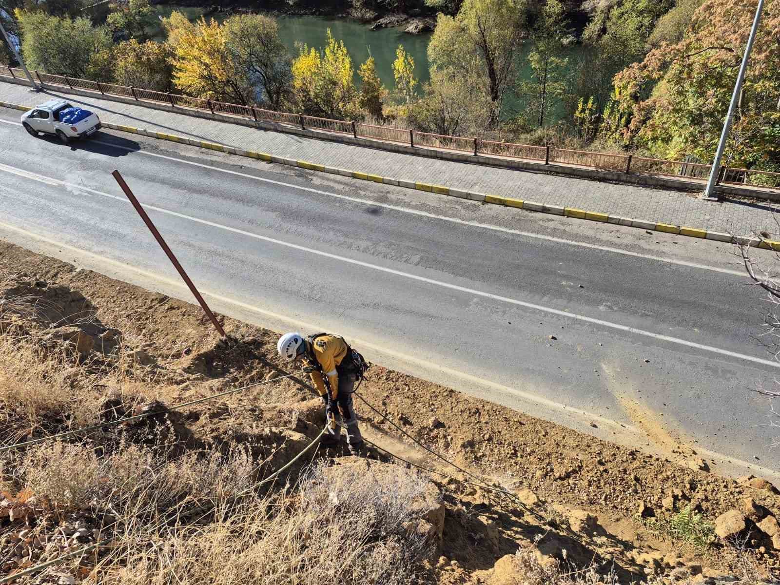 ovacik-yolunda-guvenlik-calismalari-basladi