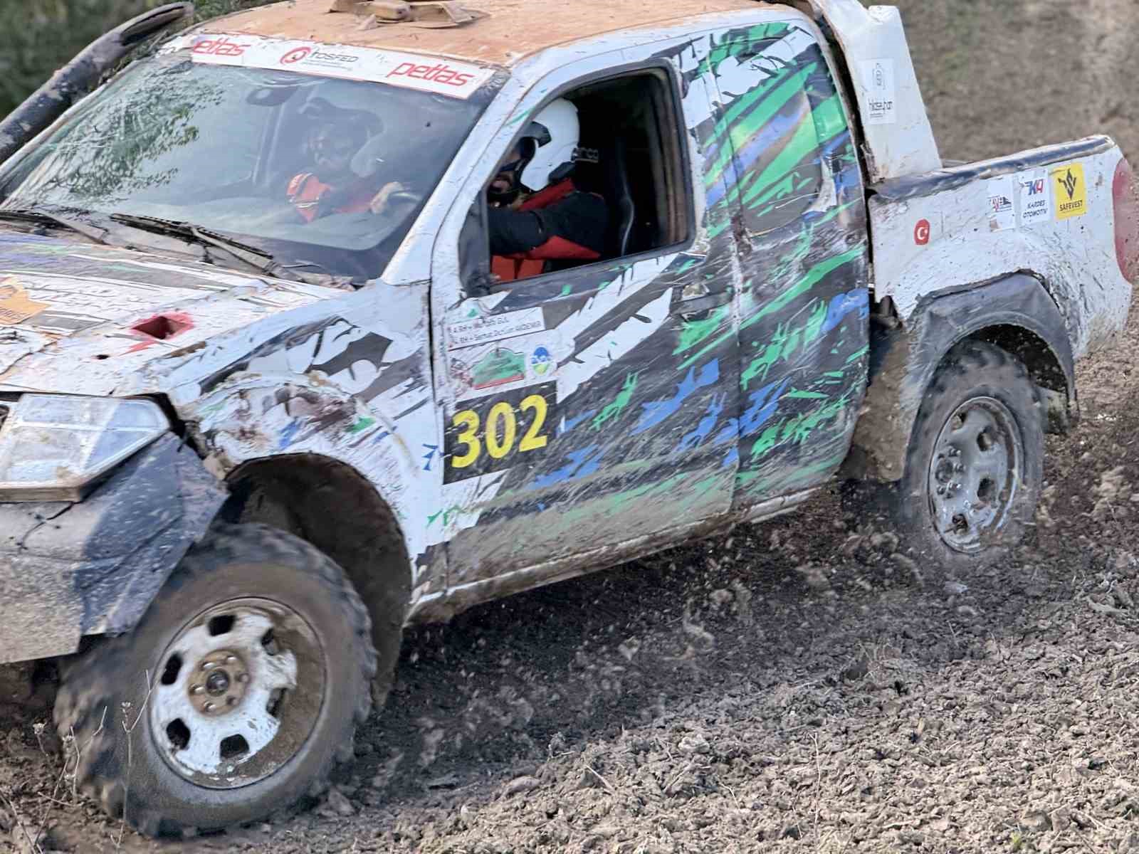 rampada-camurda-sinirlari-zorladilar-turkiye-off-road-sampiyonasinin-6-ayak-yarislari-nefes-kesti