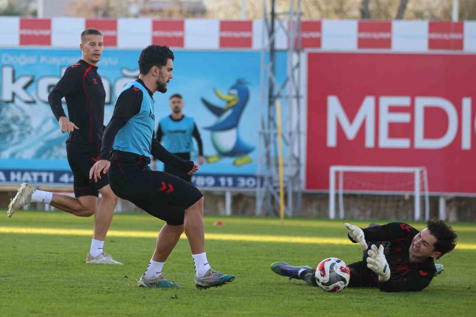 samsunspor-konyaspor-macindan-3-puan-hedefliyor