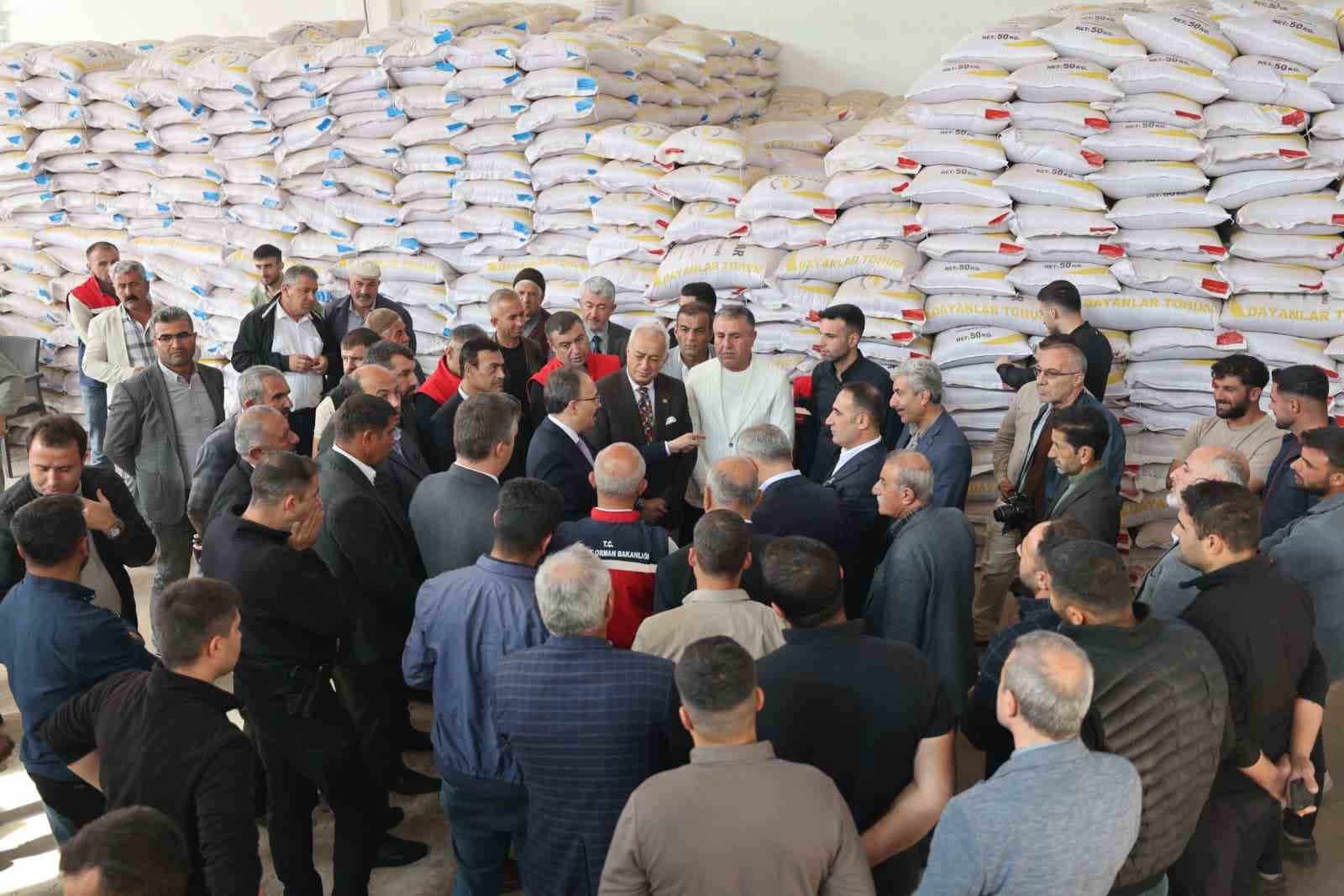 siirtte-203-ton-kirmizi-mercimek-ciftcilere-dagitildi