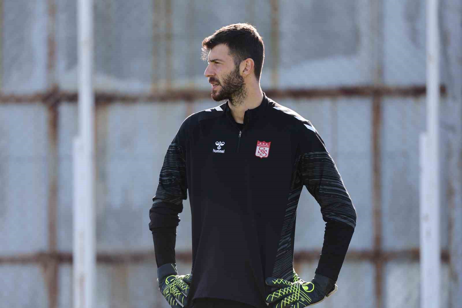 sivasspor-duran-top-calisti