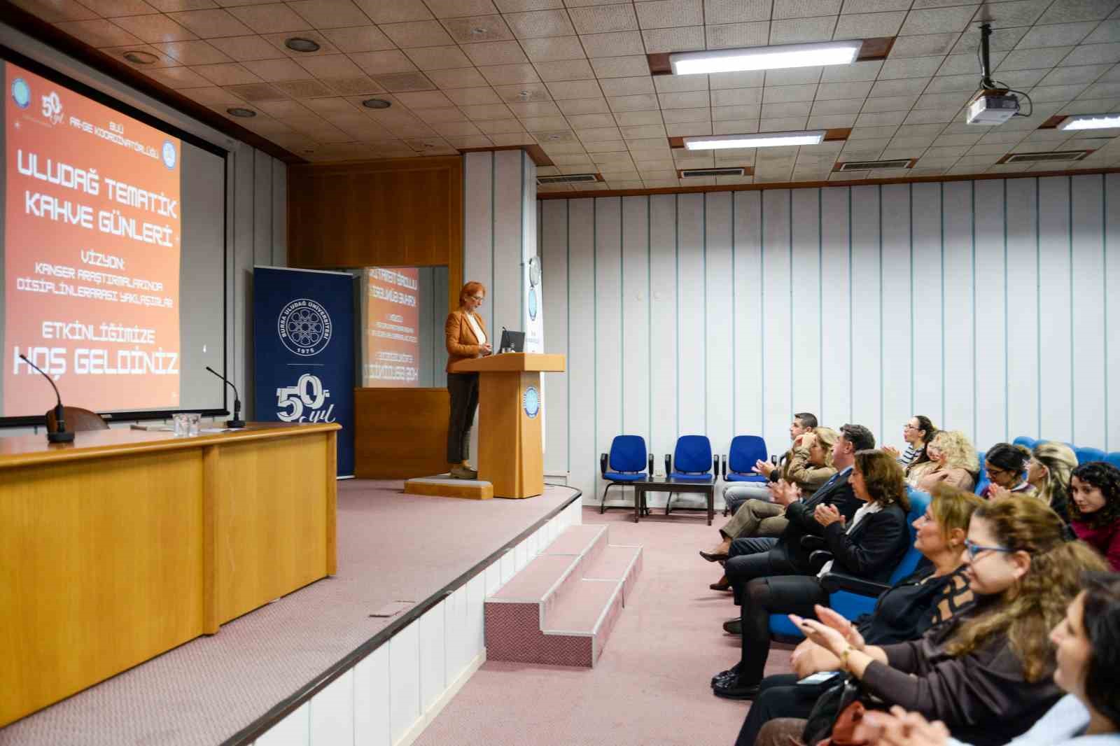 tematik-kahve-gunlerinde-kanser-arastirmalari-konusuldu