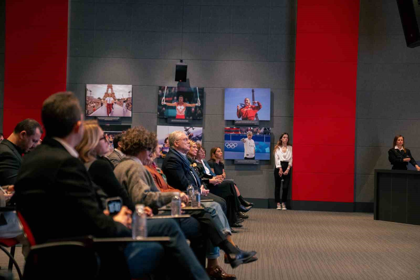 tmok-kultur-sanat-ve-spor-komisyonu-turkiyenin-onde-gelen-sanat-kuruluslariyla-bir-araya-geldi