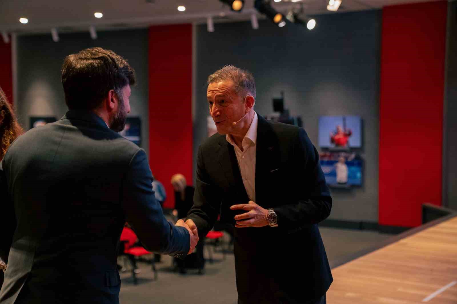 tmok-kultur-sanat-ve-spor-komisyonu-turkiyenin-onde-gelen-sanat-kuruluslariyla-bir-araya-geldi