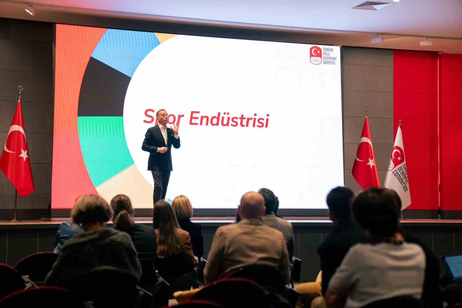 tmok-kultur-sanat-ve-spor-komisyonu-turkiyenin-onde-gelen-sanat-kuruluslariyla-bir-araya-geldi
