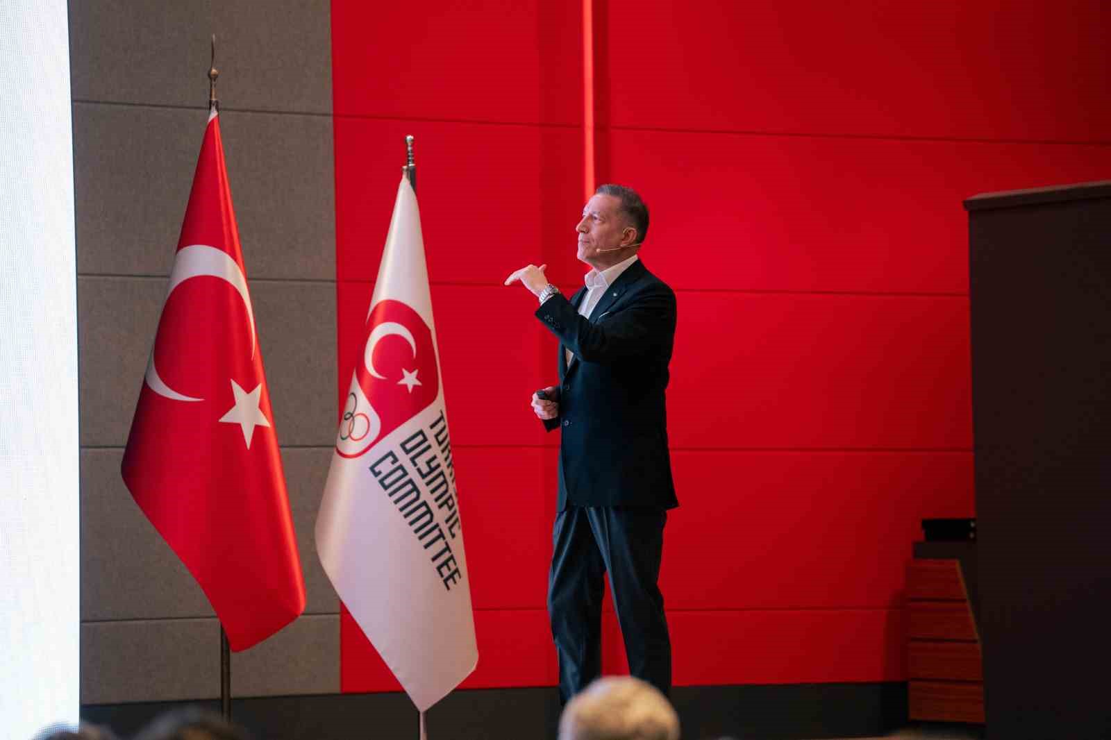 tmok-kultur-sanat-ve-spor-komisyonu-turkiyenin-onde-gelen-sanat-kuruluslariyla-bir-araya-geldi