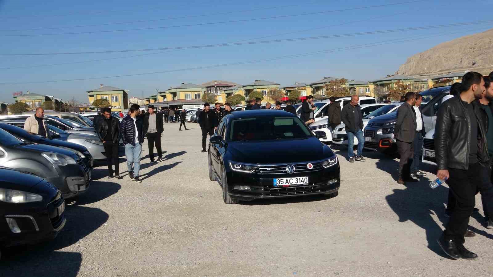 van-acik-oto-pazarinda-fiyatlar-turkiye-ortalamasinin-uzerinde