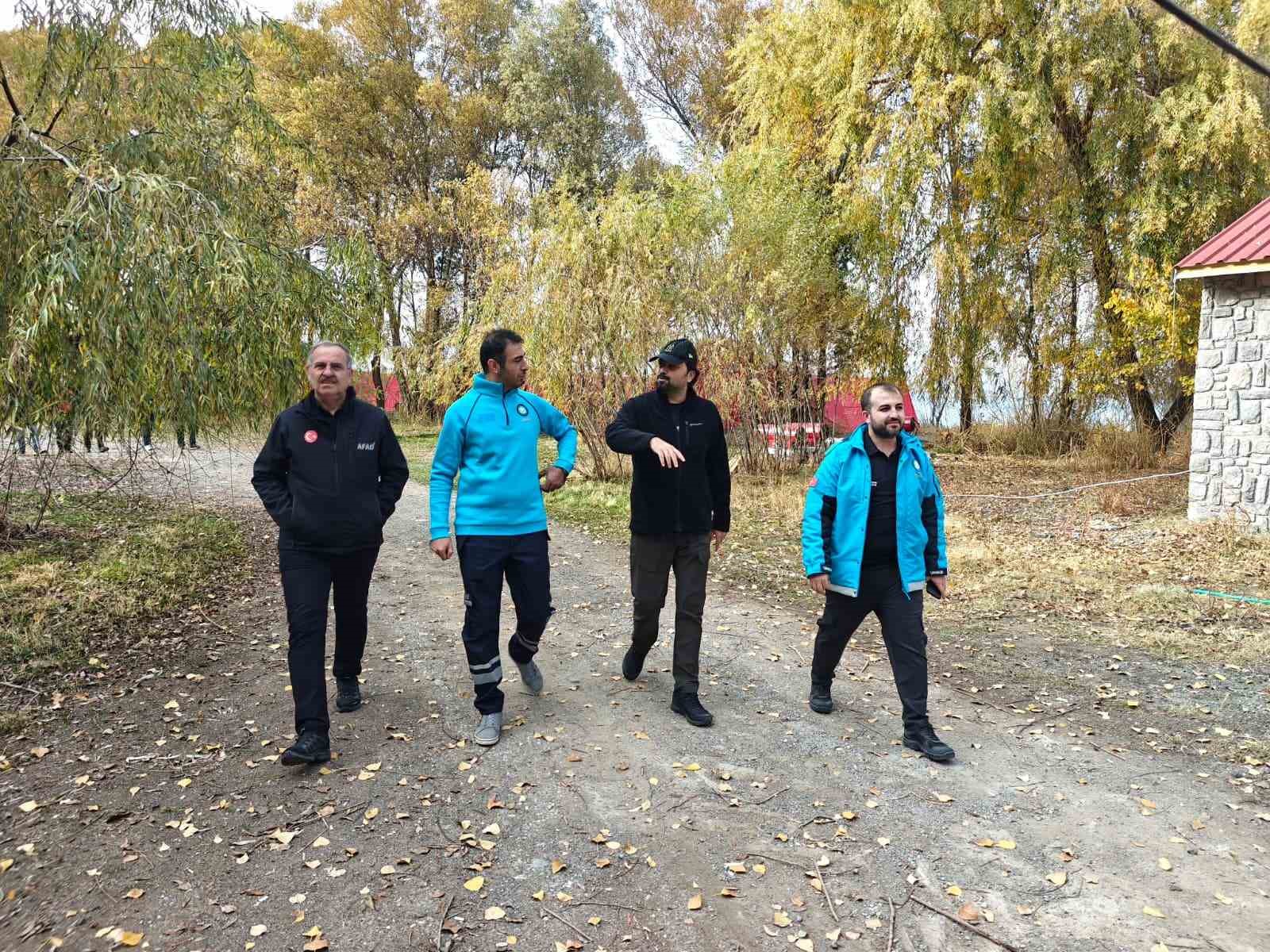 vanda-saglik-yoneticileri-afet-farkindalik-kampinda-bulustu