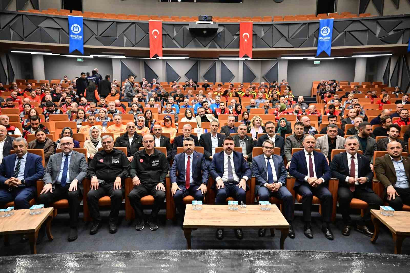 yildirimda-afetlere-hazirlik-paneli