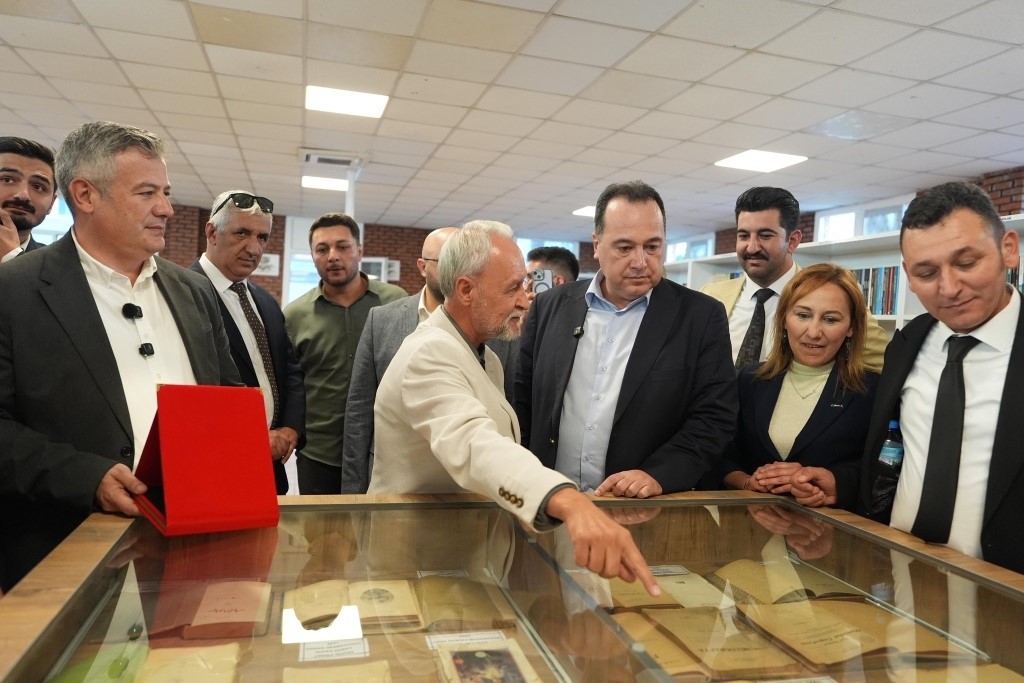 ataturk-cocuklari-kutuphaneleri-kitap-bagislarini-bekliyor