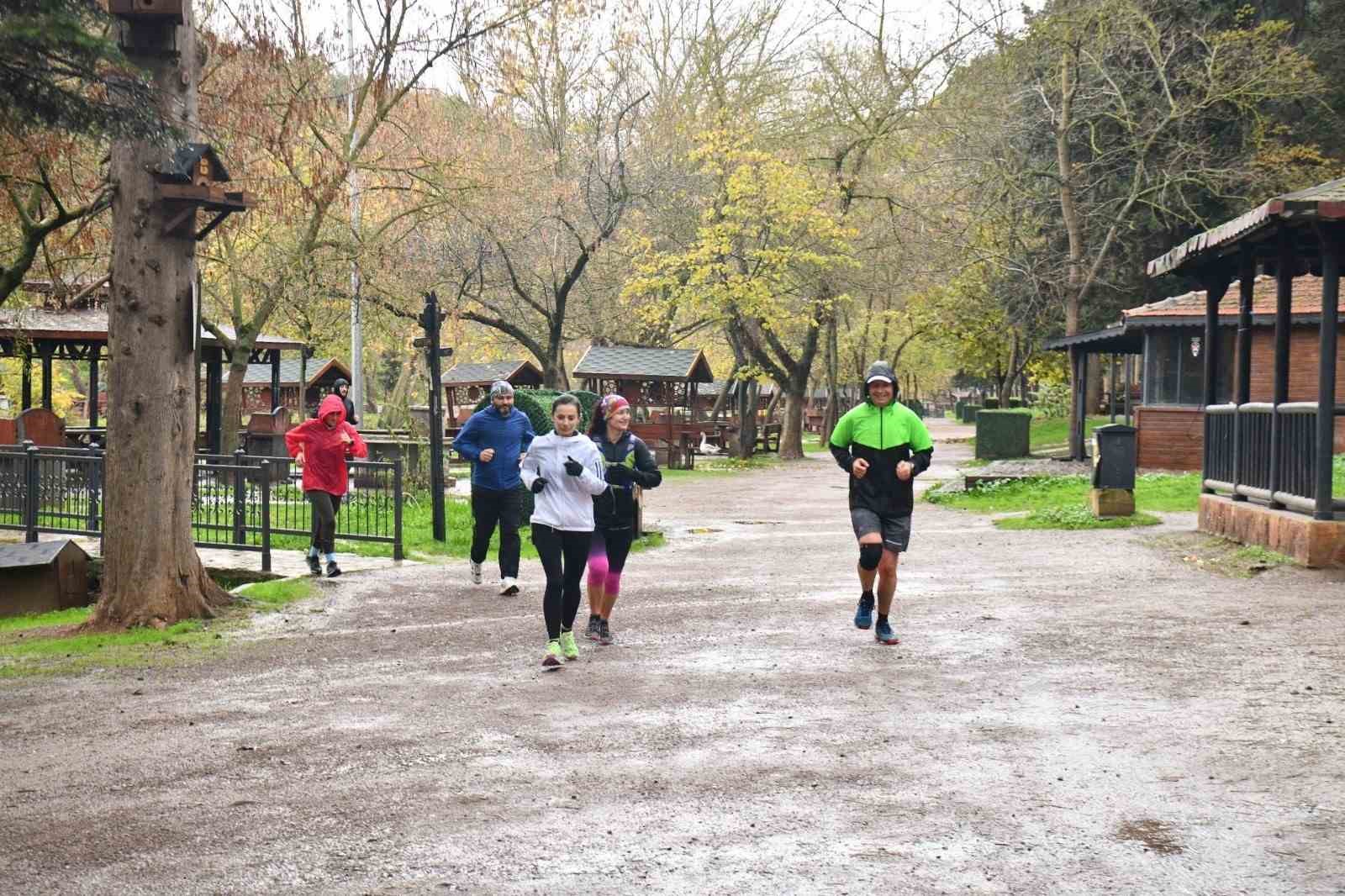 buyuksehir-belediyesi-vatandaslari-spora-tesvik-ediyor