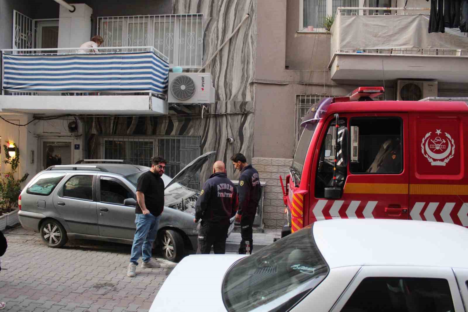 duyarli-esnaf-otomobili-yanmaktan-kurtardi