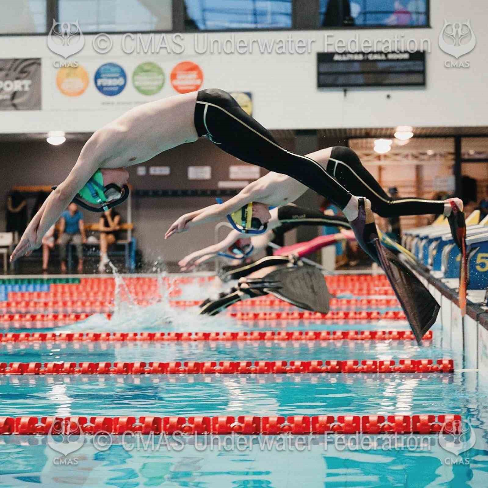 elazig-paletli-yuzme-yarislarinda-dunya-3su-oldu