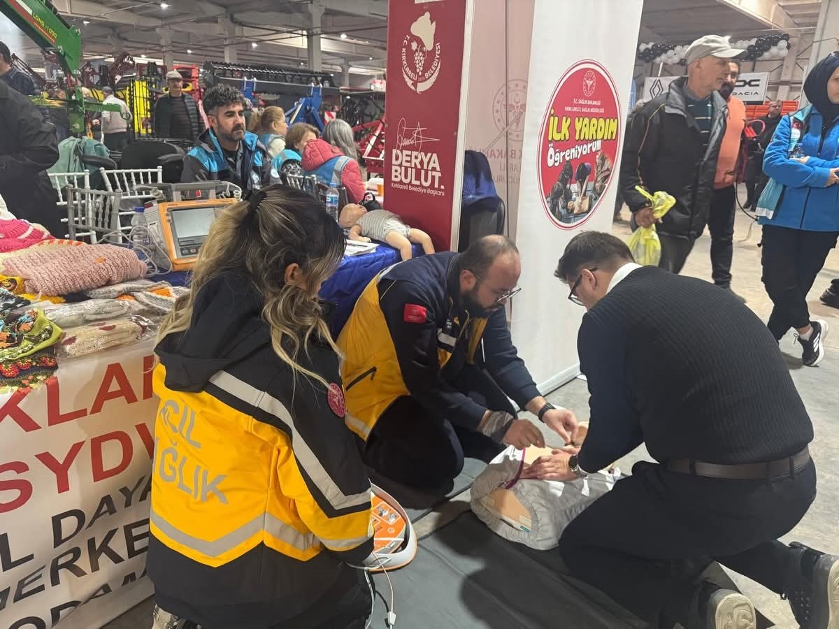 kirklarelinde-tarim-fuarinda-saglik-bilgilendirmesi-ve-egitim