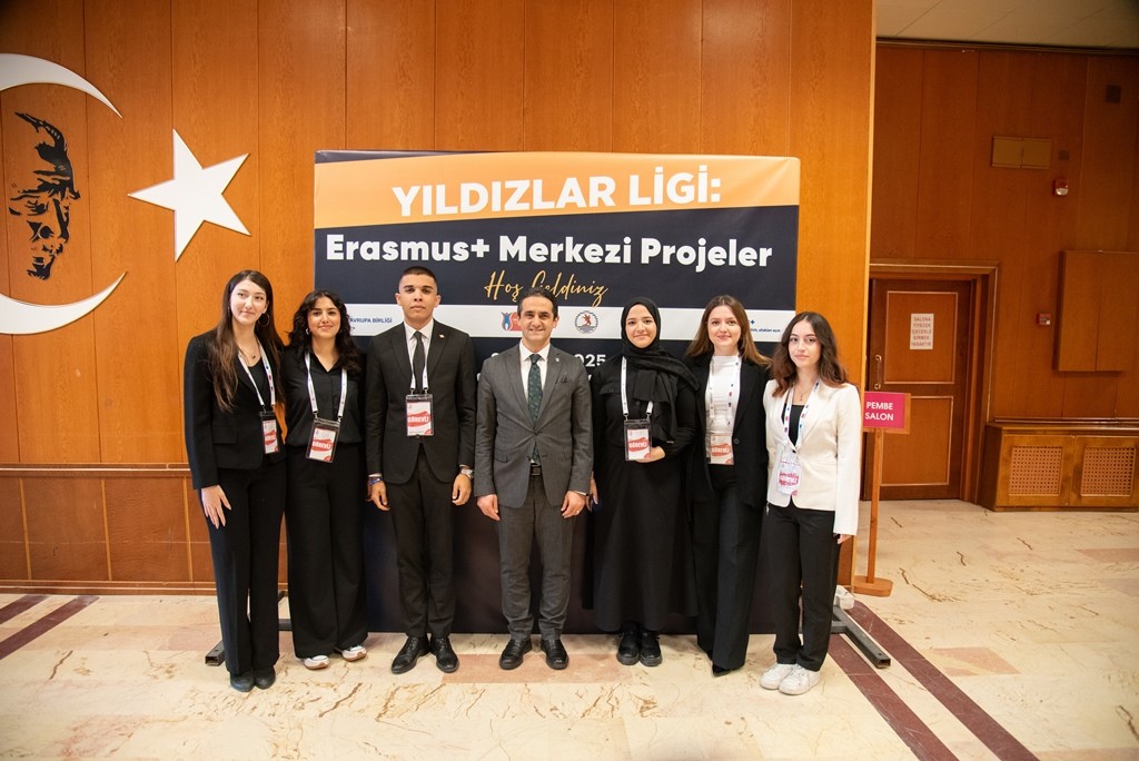 omu-yildizlar-ligine-ev-sahipligi-yapti