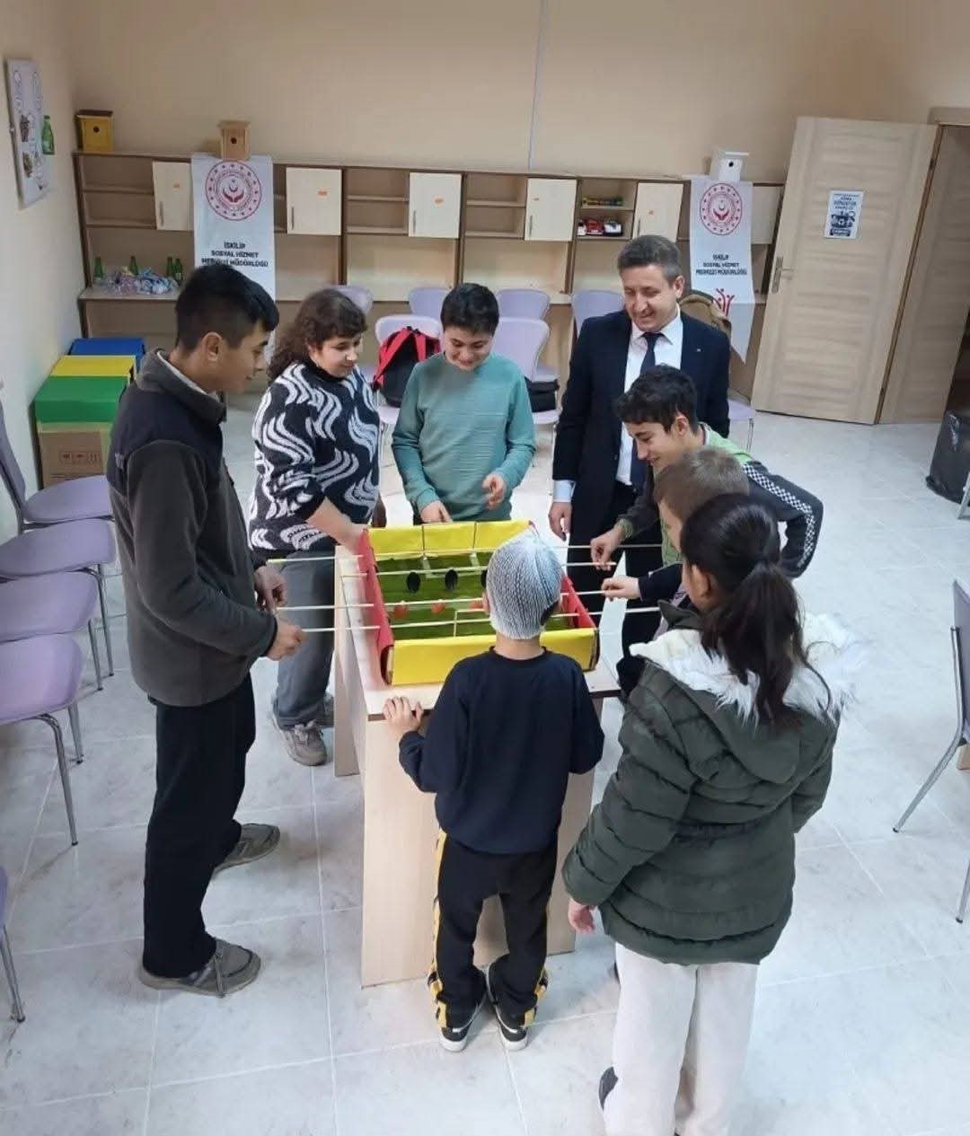 ozel-bireyler-geri-donusumle-hem-ogrendi-hem-eglendi