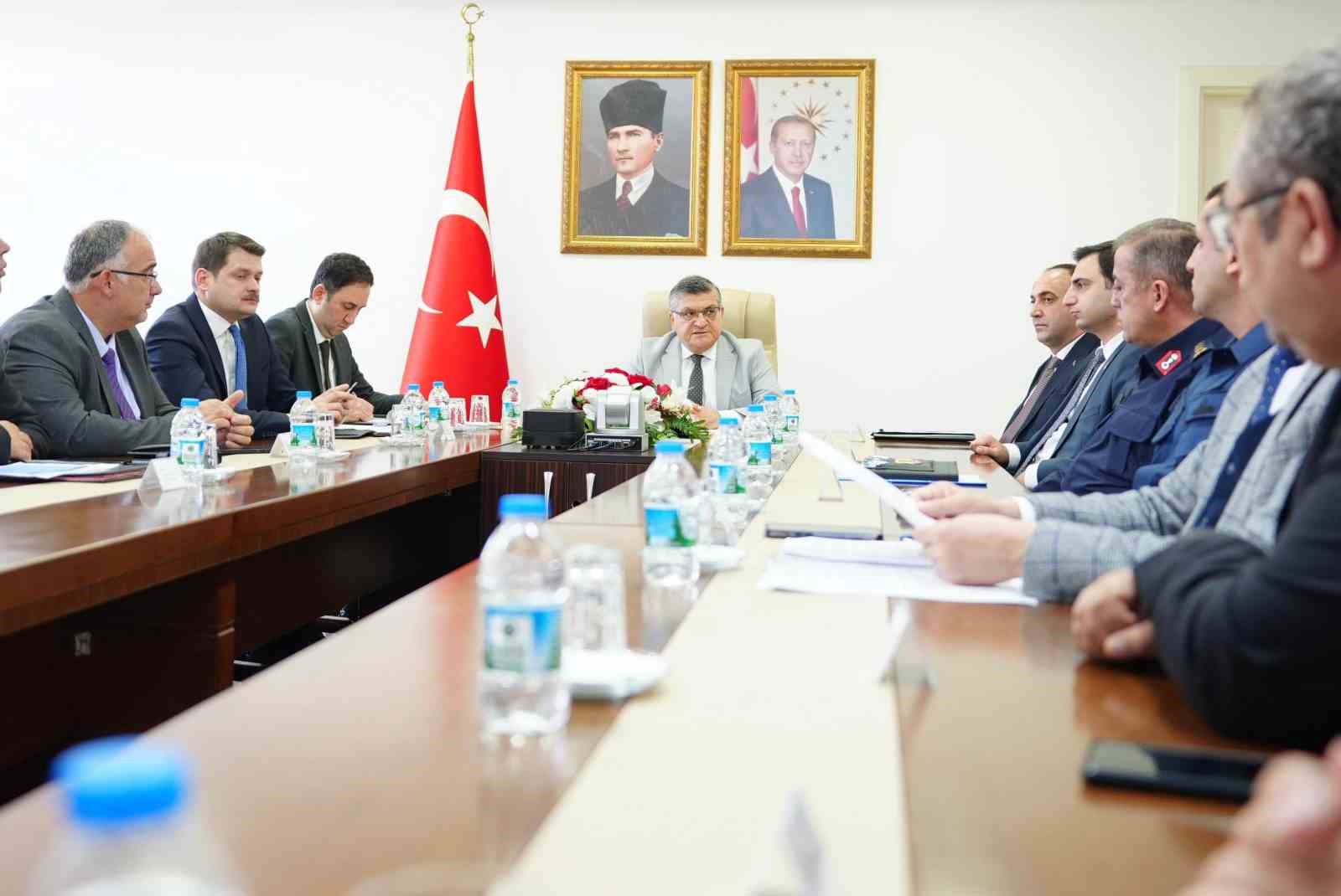 sinopta-kis-mevsimi-trafik-tedbirleri-toplantisi