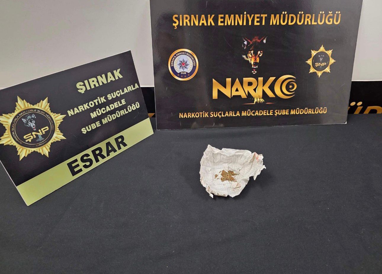 sirnakta-jandarma-10-milyon-liralik-kacak-malzeme-ele-gecirdi