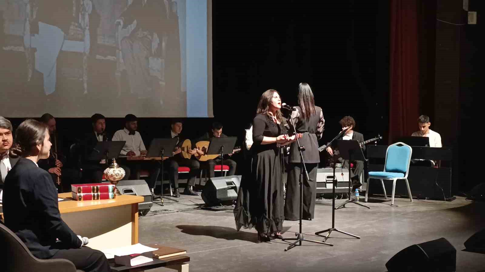 tekirdagda-yahya-kemal-beyatli-anildi