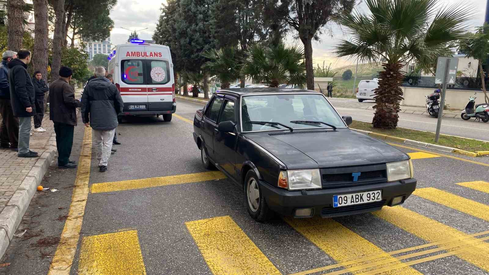 yaya-gecidinden-gecmeye-calisti-otomobil-carpti-1-yarali