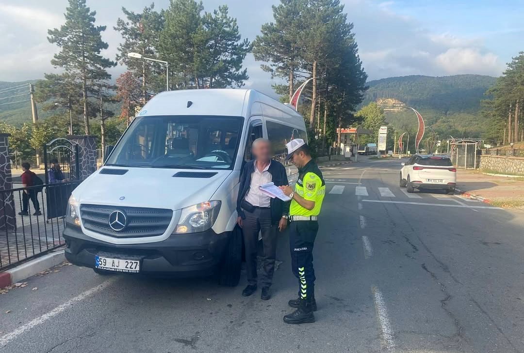 kirklarelinde-okul-servisleri-denetlendi