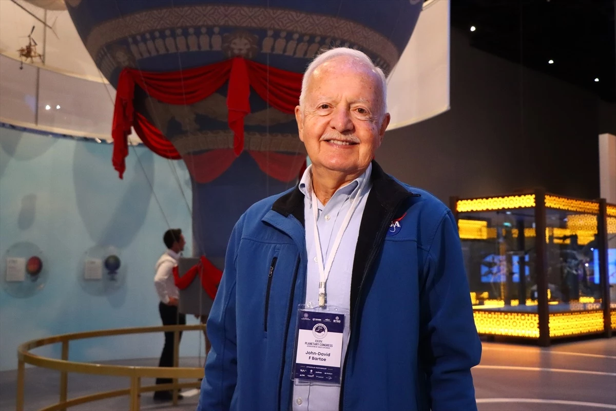 Emekli Astronot John David Bartoe: Uzaydan Dünya’yı Görmek Çok Etkileyici