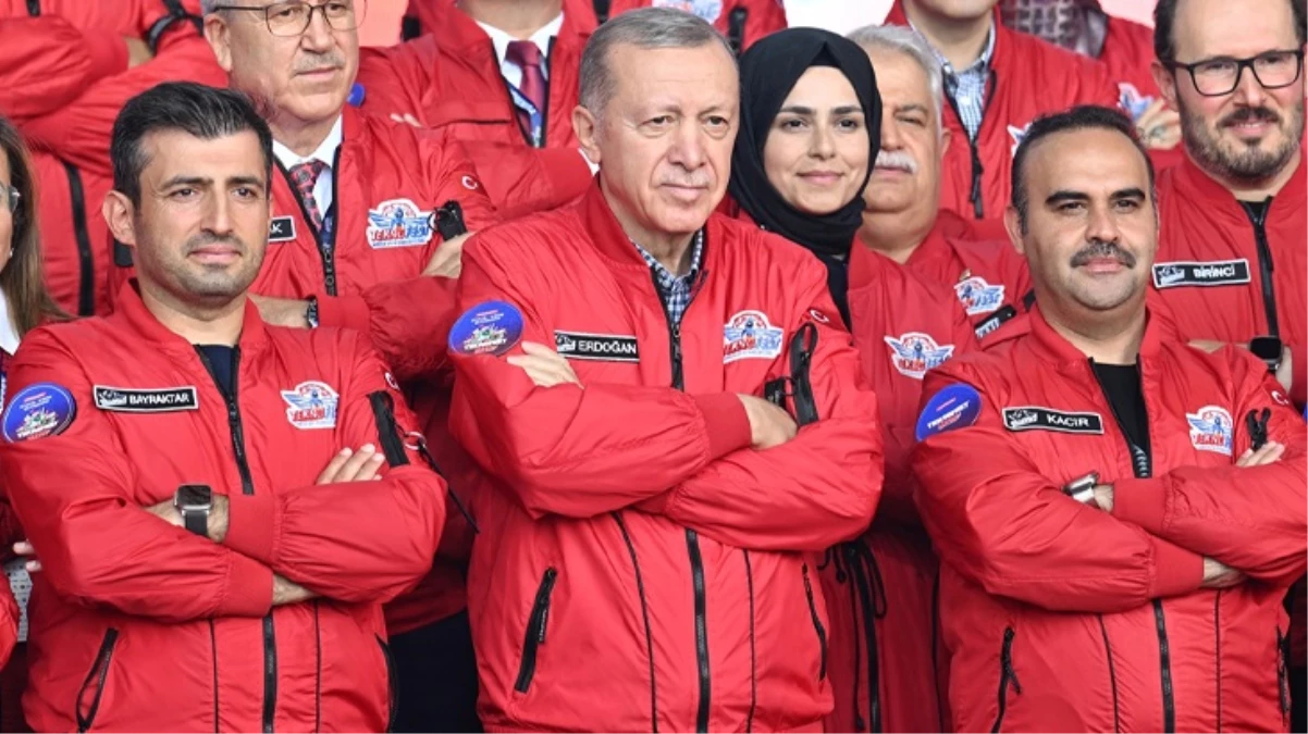 Erdoğan’dan Muhalefete Hodri Meydan: İzmirlinin İradesini Çantada Keklik Görenlerin İşi Bundan Sonra Daha Sıkıntı