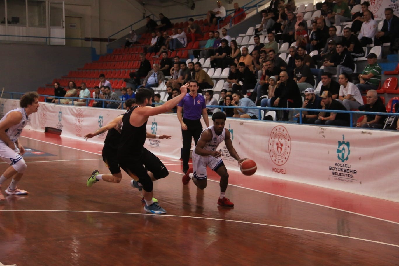 Turkiye Basketbol Ligi Kocaeli Bsb Kagitspor 68 Mersin Buyuksehir 83 4 8Hs8Gt8X