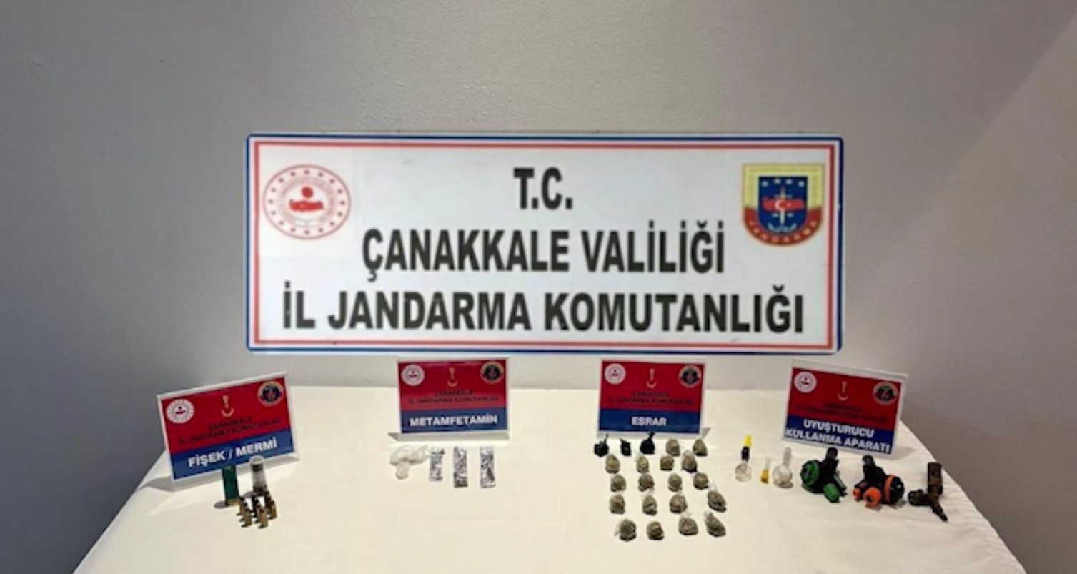 Canakkalede Jandarma Uyusturucu Saticilarina Gecit Vermiyor 3 5Yvlauk3