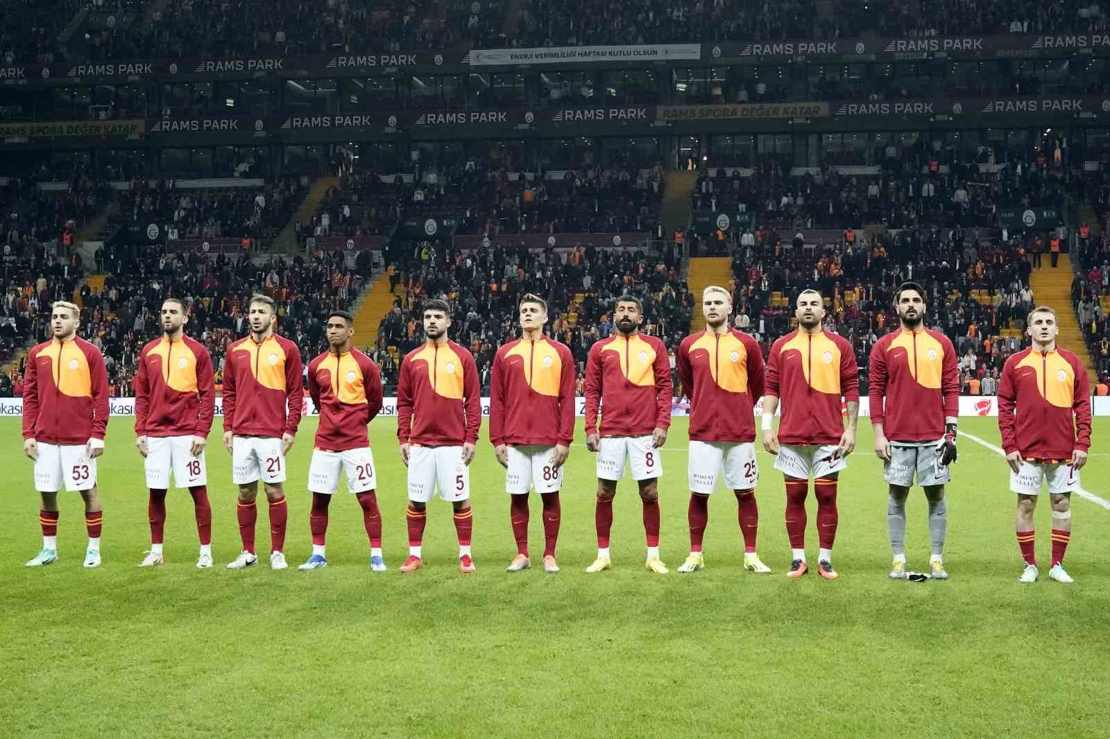 Galatasarayda Kupa Rotasyonu 0 2K5Ssewm