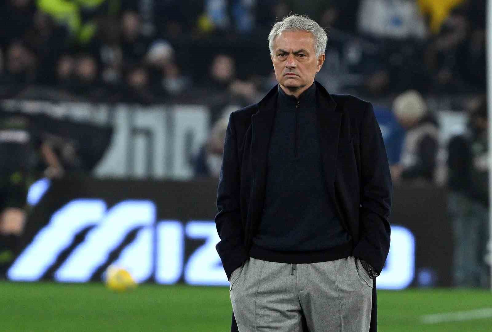 Romada Jose Mourinho Periyodu Sona Erdi 0 Ijlelikk