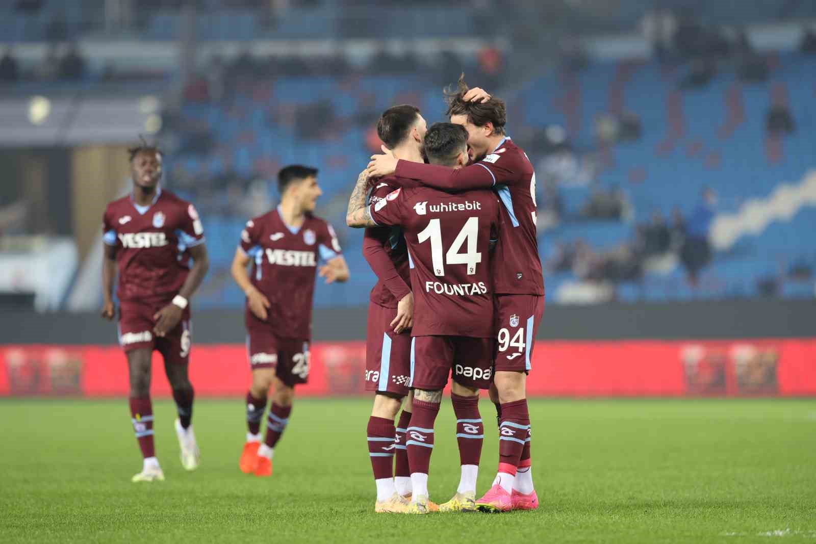 Ziraat Turkiye Kupasi Trabzonspor 3 Manisa Fk 1 4 Ajb9Xjsj